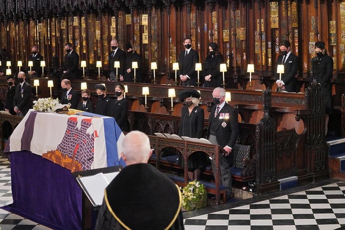 rodzina królewska na pogrzebie księcia Filipa
