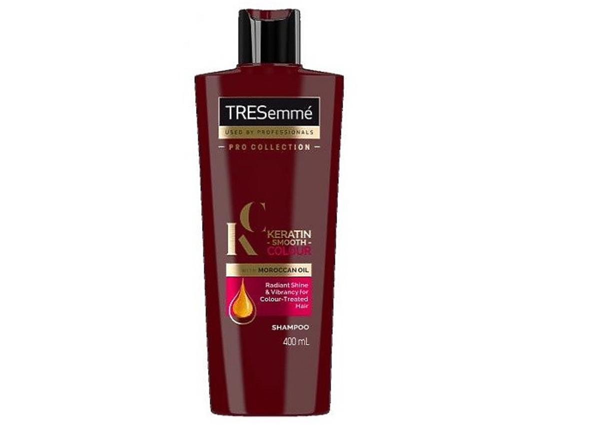 Tresemme Keratin Smooth Colour szampon do włosów farbowanych z olejem arganowym na promocji w Rossmannie
