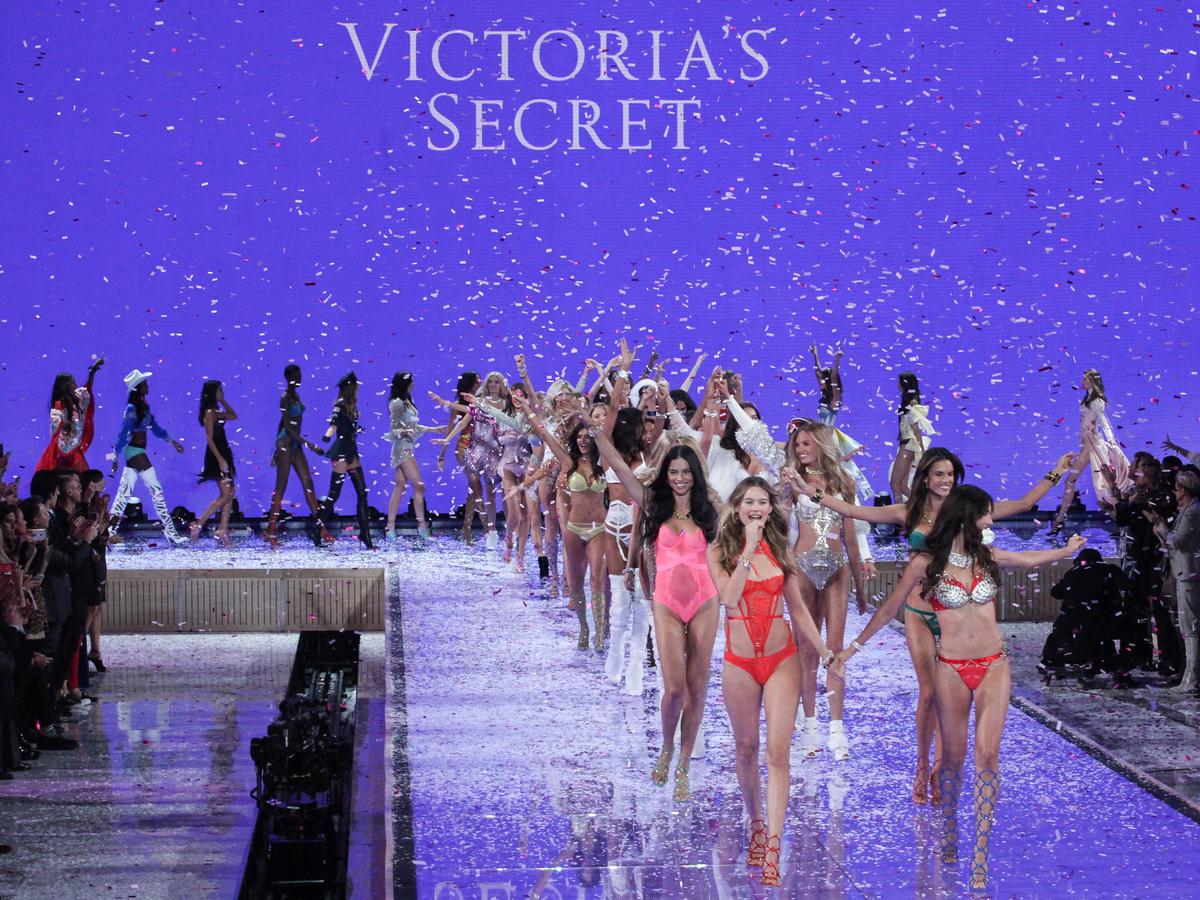 victorias secret pokaz 2015