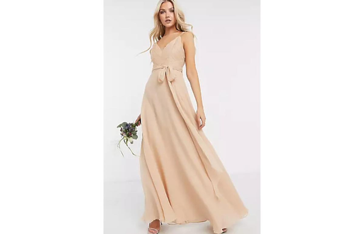 zwiewna suknia na wesele z Asos